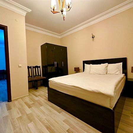 Hotel Tsereteli 바투미 외부 사진