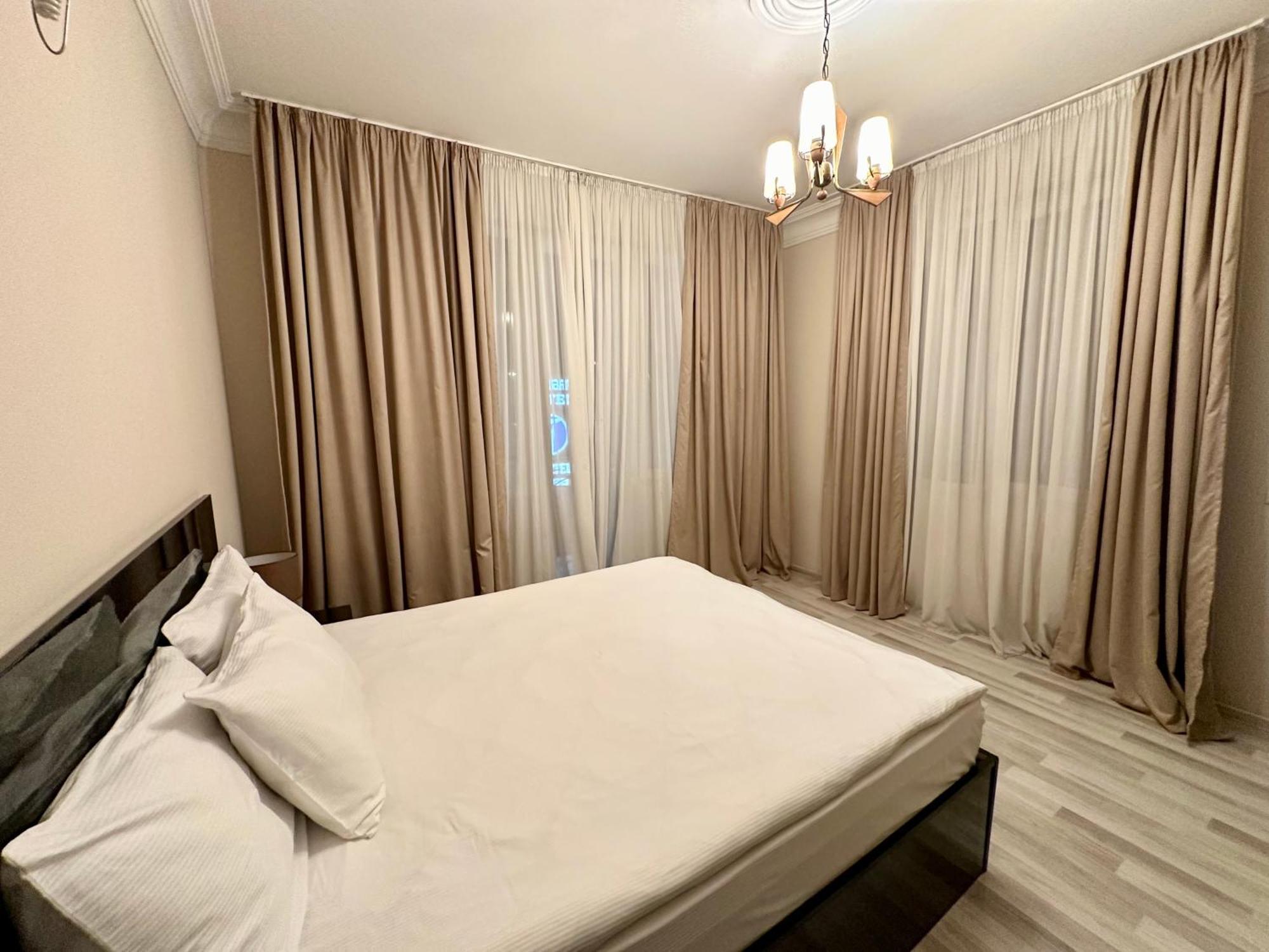 Hotel Tsereteli 바투미 외부 사진