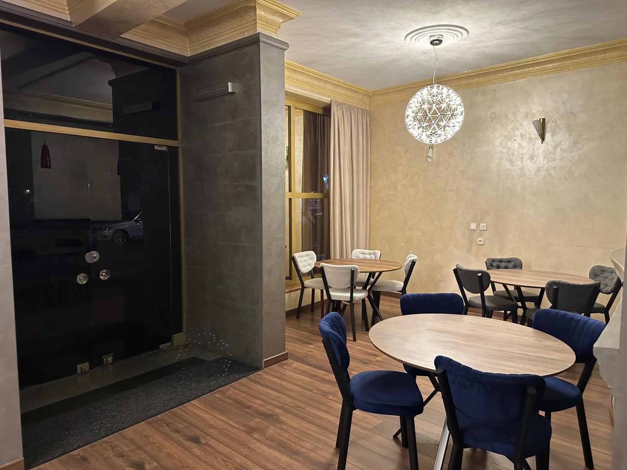 Hotel Tsereteli 바투미 외부 사진